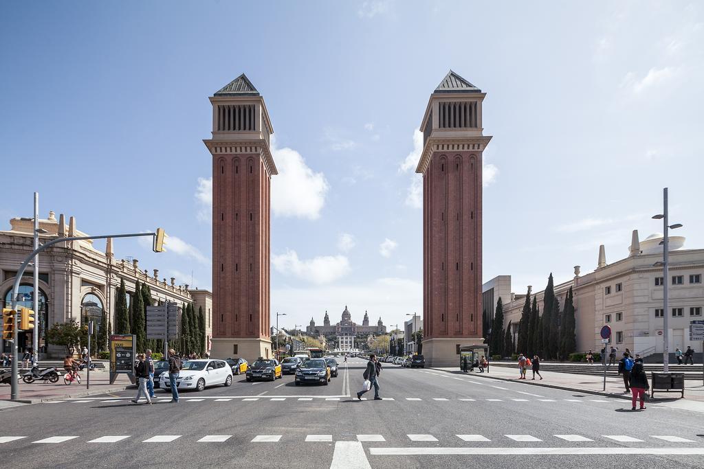 Fira Apartments By Gaiarooms Barcelona Exterior photo