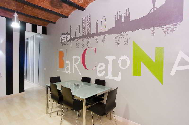 Fira Apartments By Gaiarooms Barcelona Exterior photo